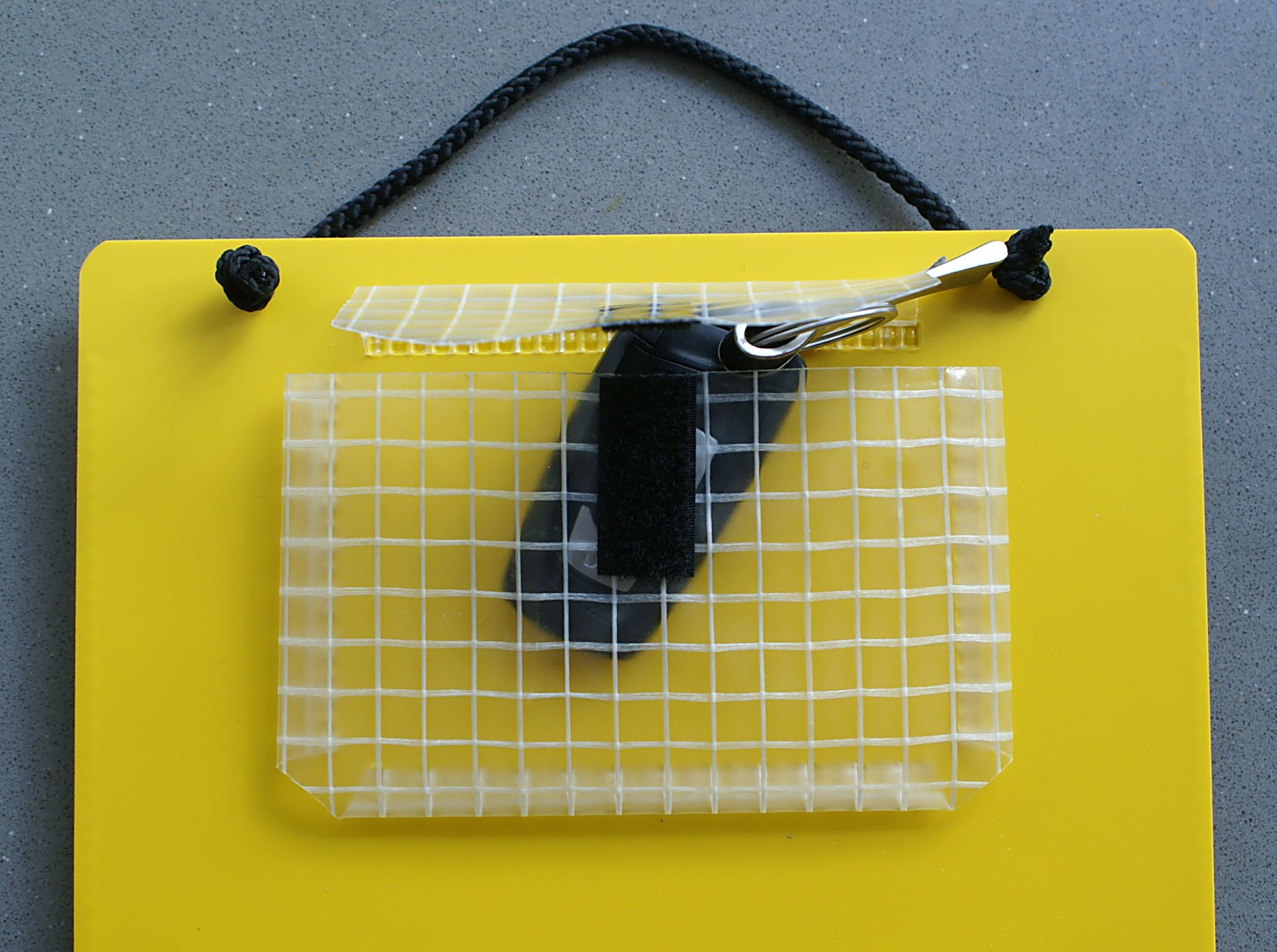 Werkordermappen-met-sleutelvak-Geel