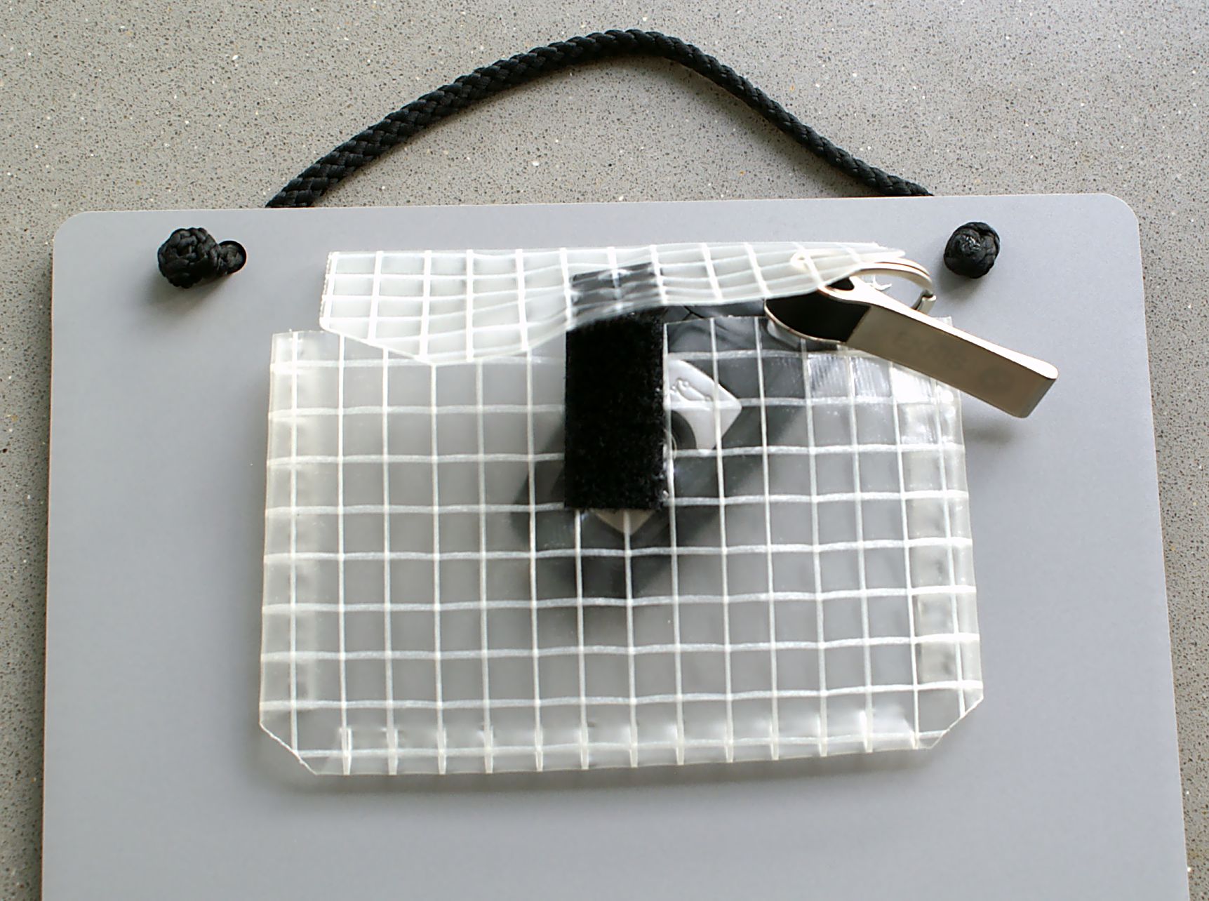 Werkordermappen-met-sleutelvak-Grijs