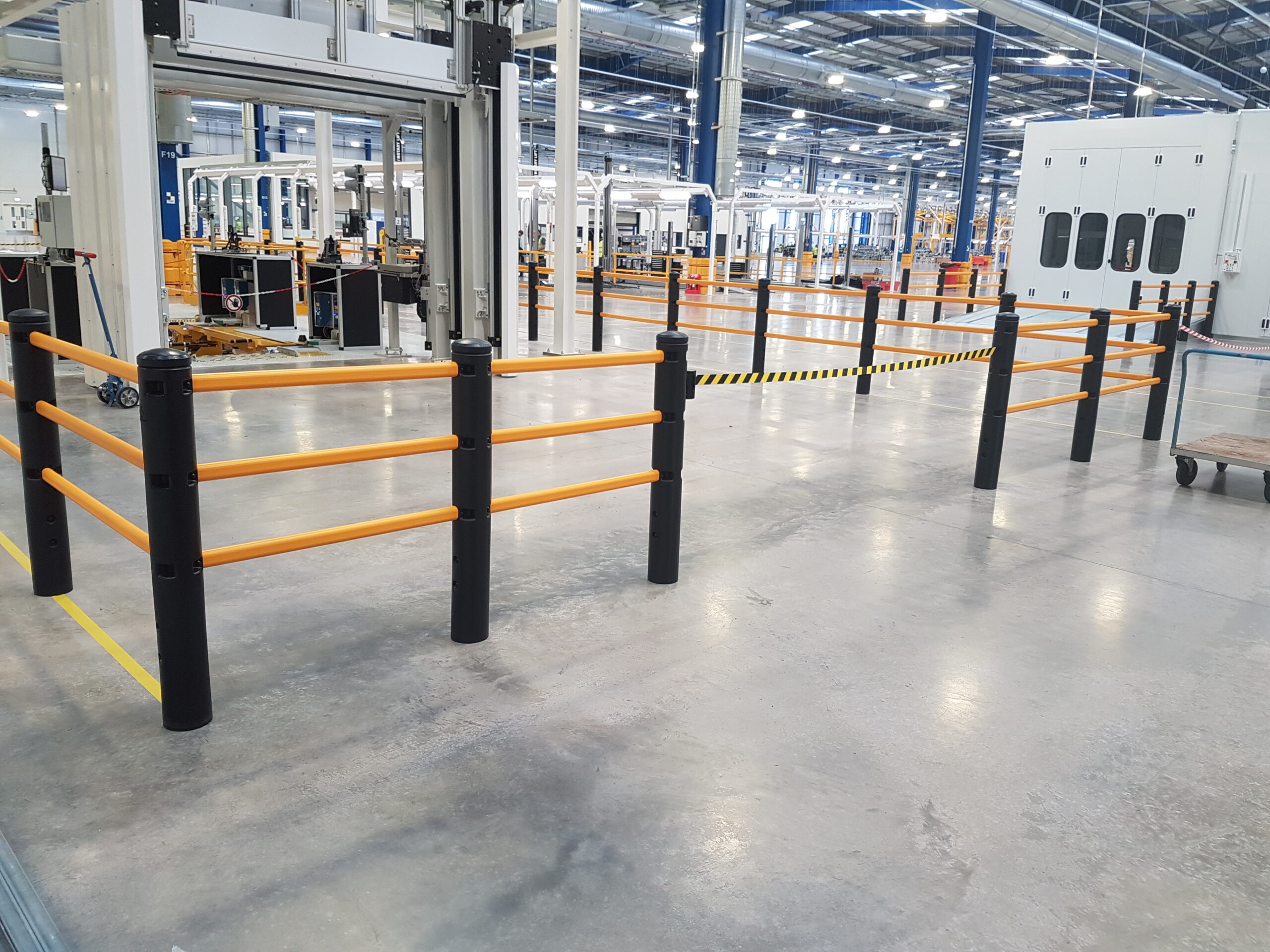 Kunststof-aanrijdbeveiliging-Pedestrian-Barrier